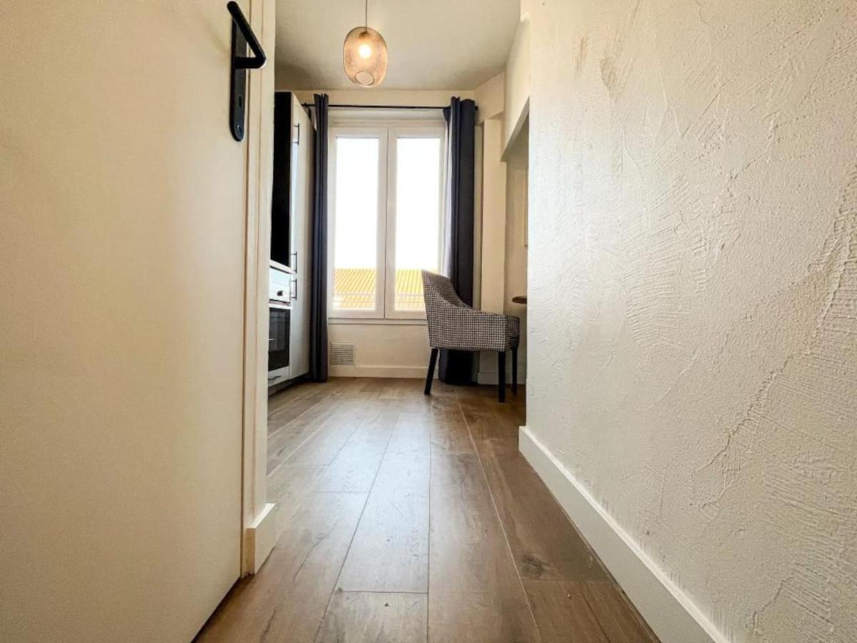 Suite Nairobi Villeurbanne Bagian luar foto